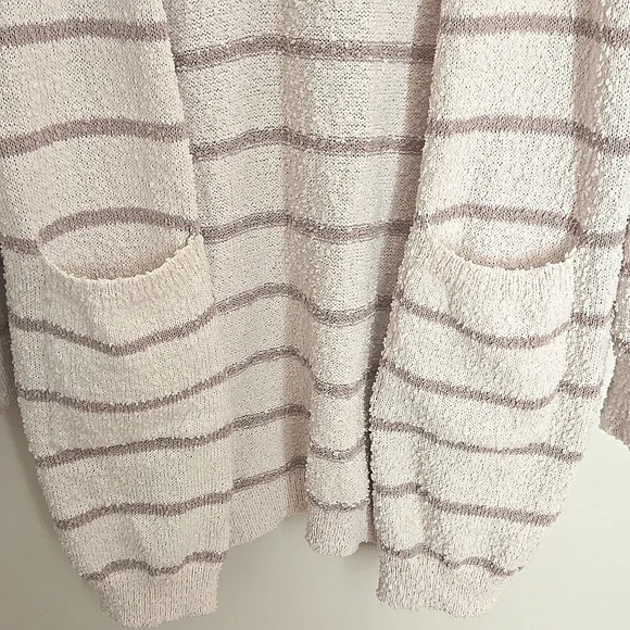 Debut Fuzzy Cream Cardigan - Picture 4 of 9